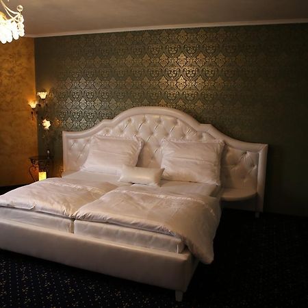 Hotel Kotva Bratislava Rum bild