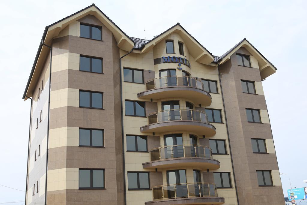 Hotel Kotva Bratislava Exteriör bild