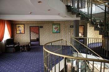 Hotel Kotva Bratislava Exteriör bild